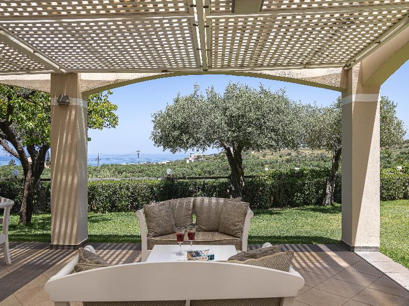 Carme Villas image