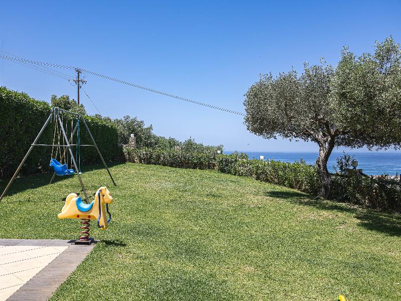 Carme Villas image