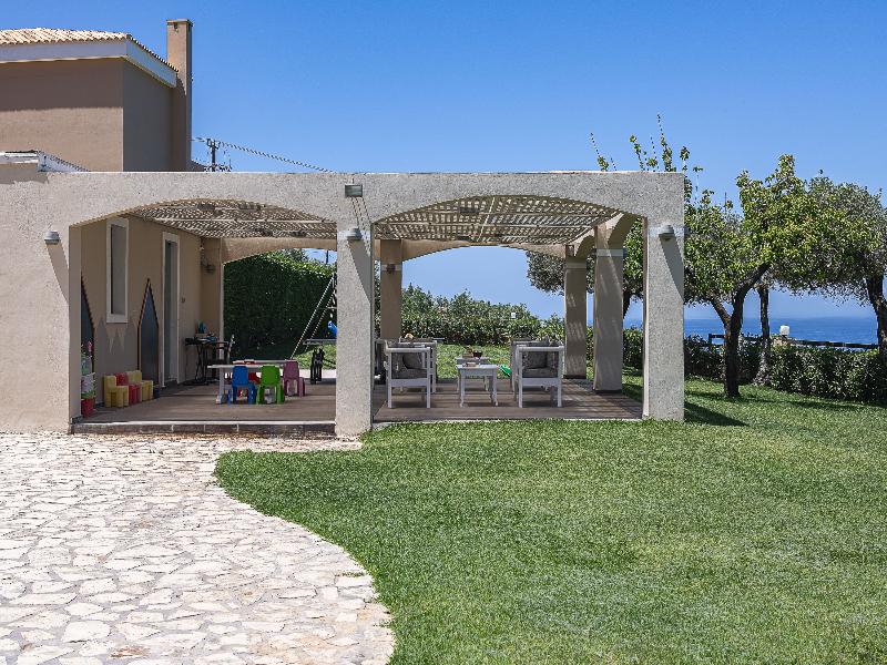 Carme Villas image