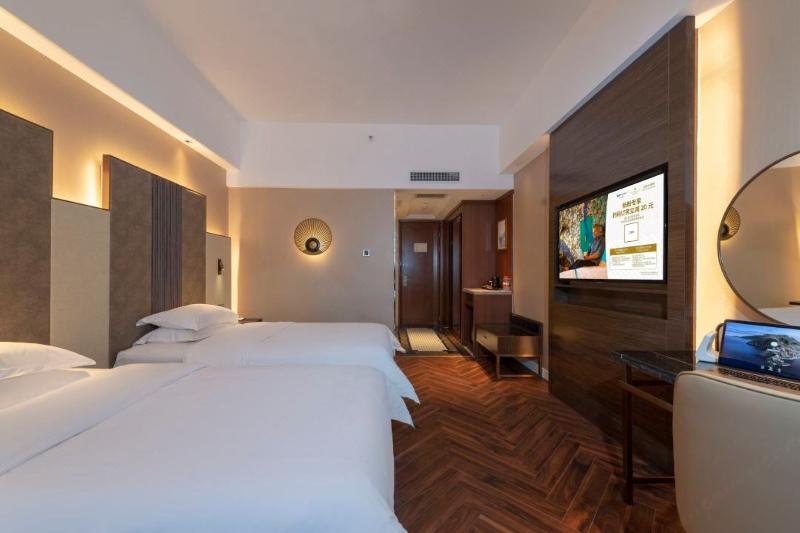 Jinjiang Metropolo Hotel Changzhou Dinosaur Park X image