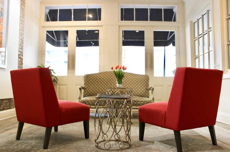 La Galerie French Quarter Hotel image