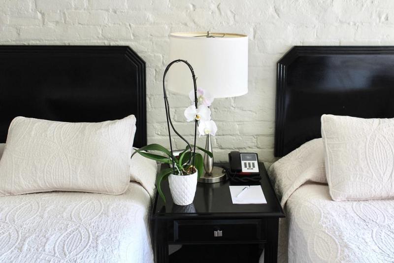 La Galerie French Quarter Hotel image