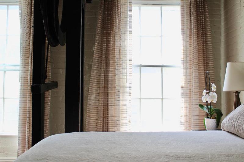 La Galerie French Quarter Hotel image