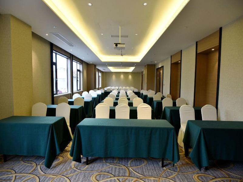 Shanghai-Deco Hotel image