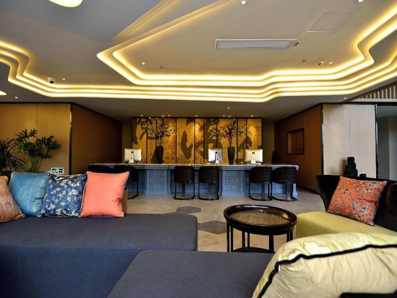 Shanghai-Deco Hotel image