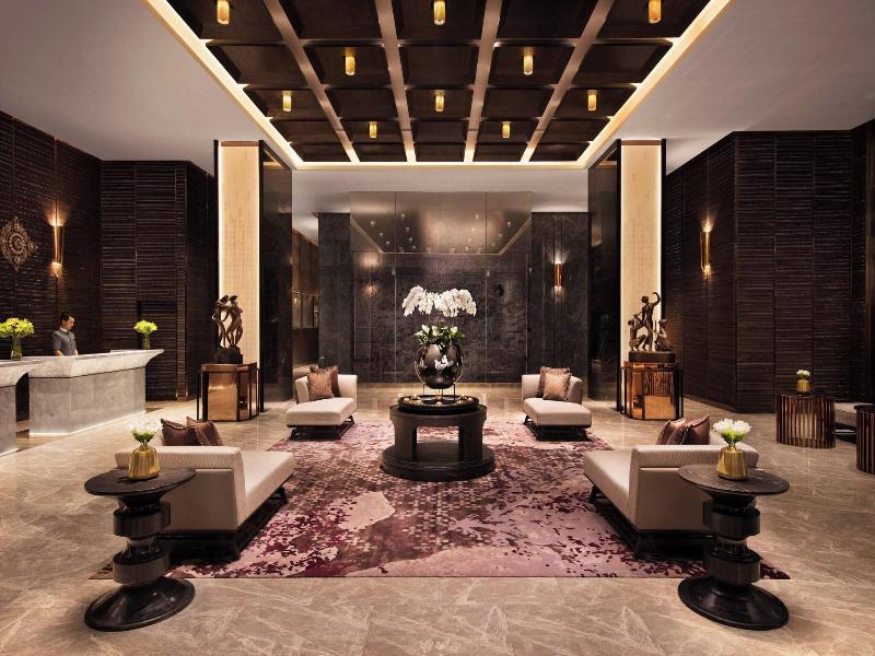 Marriott Bangkok Hotel The Surawongse image