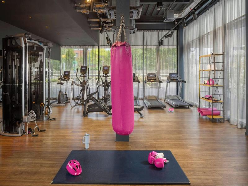 Moxy London Heathrow Airport image