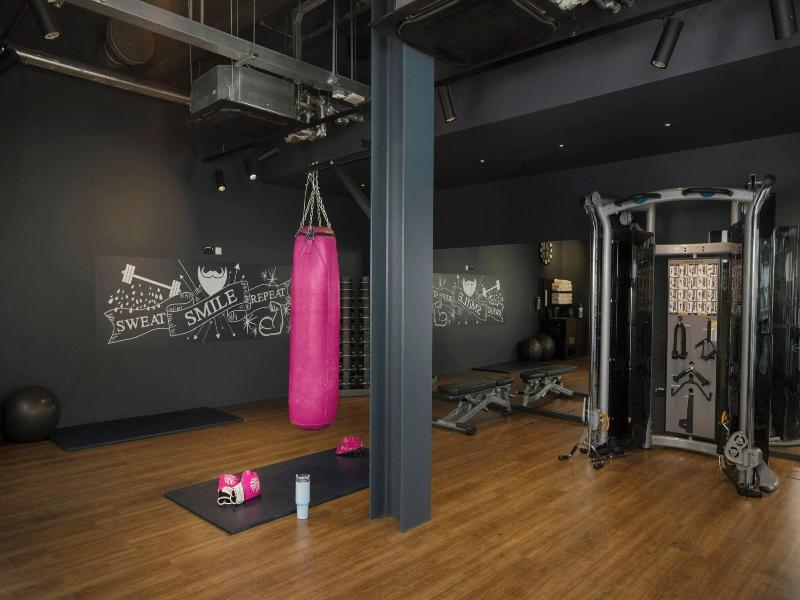 Moxy London Heathrow Airport image