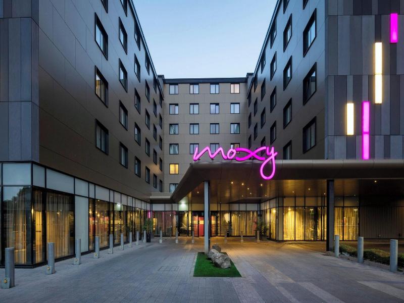 Moxy London Heathrow Airport image