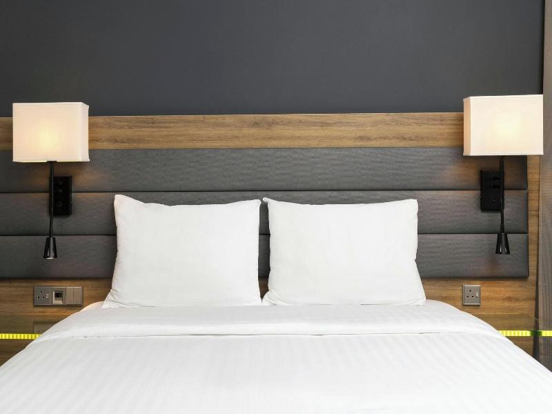 Moxy London Heathrow Airport image