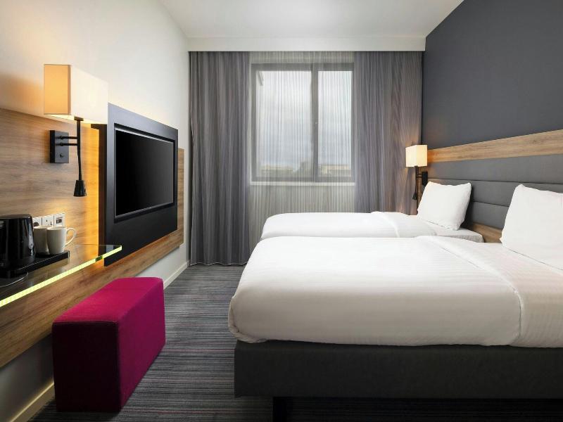 Moxy London Heathrow Airport image