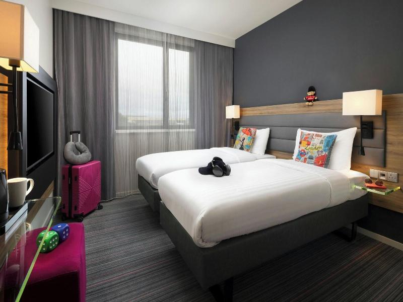 Moxy London Heathrow Airport image