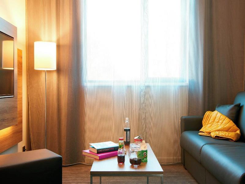 Moxy London Heathrow Airport image