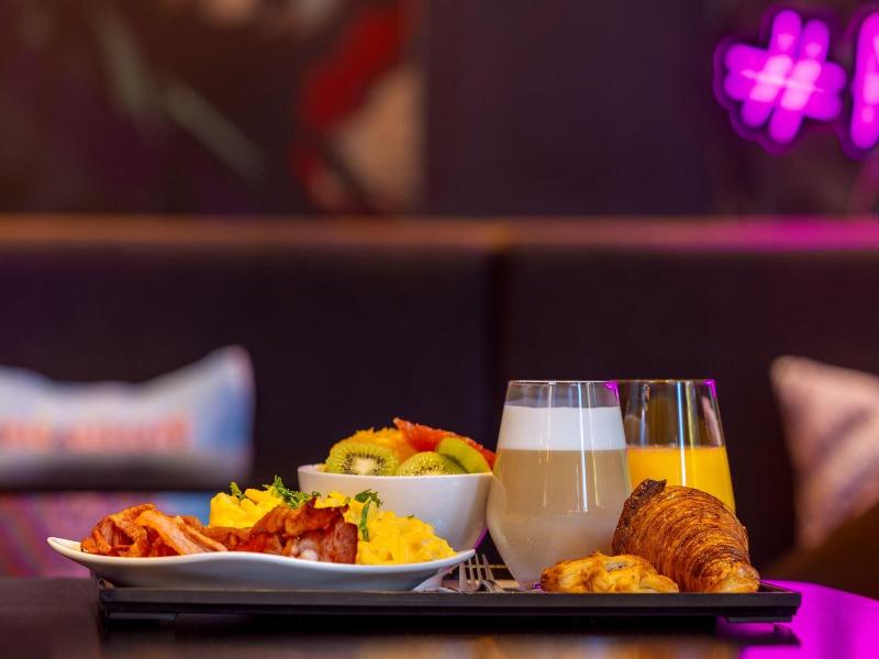 MOXY Tbilisi image