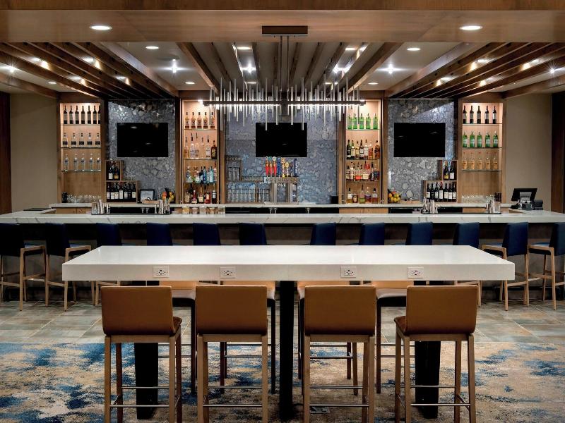 Delta Hotels Utica image