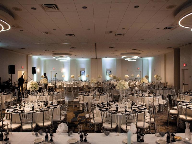 Delta Hotels Utica image