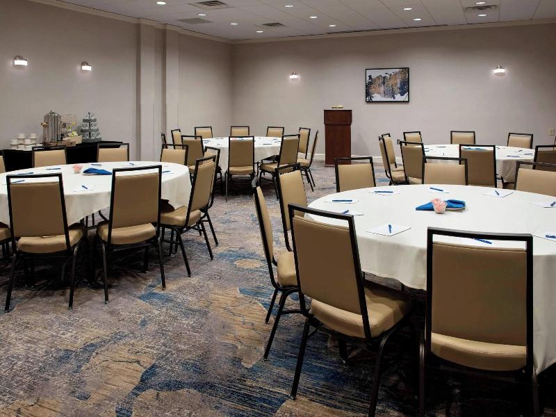Delta Hotels Utica image