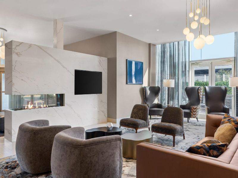 Residence Inn NYC The Bronx at Metro Center Atrium image