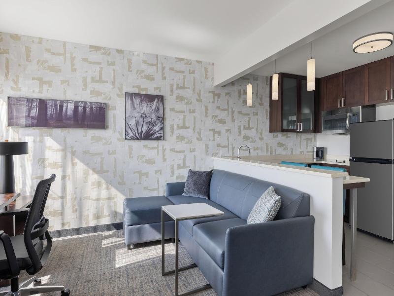 Residence Inn NYC The Bronx at Metro Center Atrium image