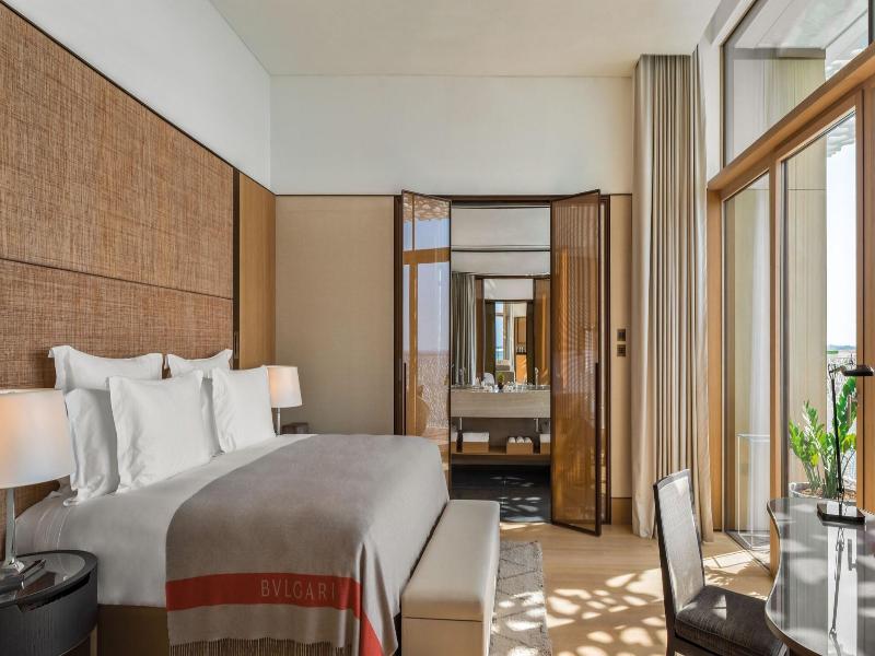Bulgari Hotel & Resorts, Dubai image