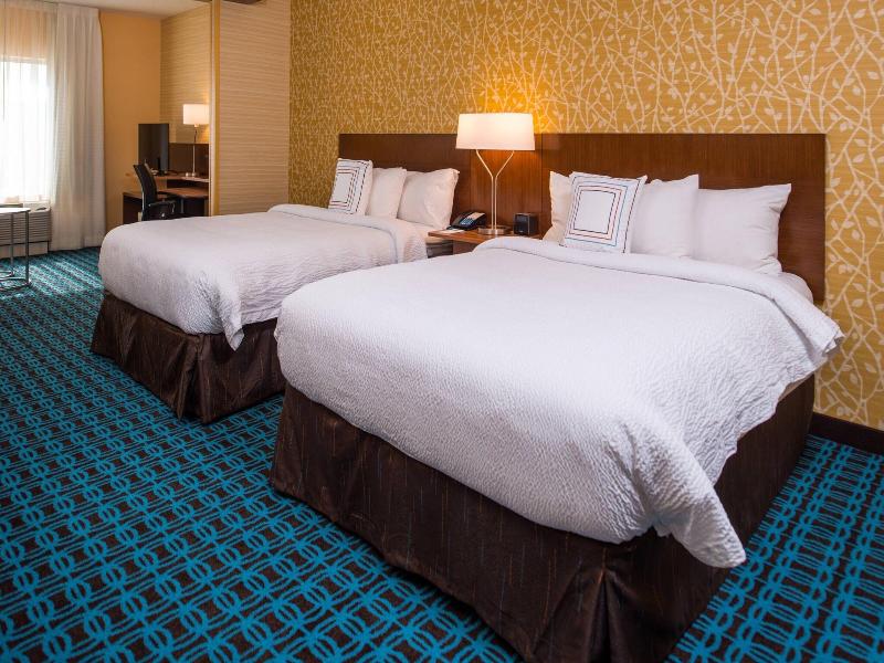 Fairfield Inn & Suites St. Louis Westport image