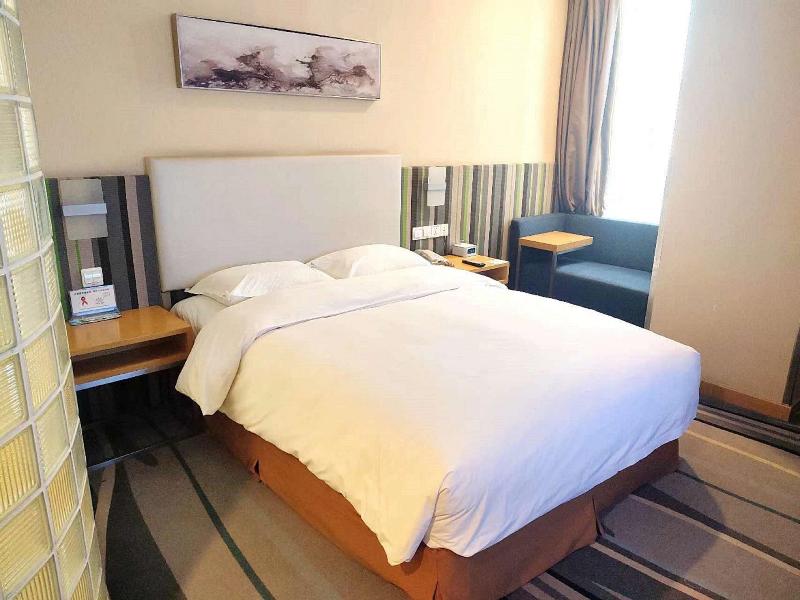 Holiday Inn Express Baoji City Centre  image