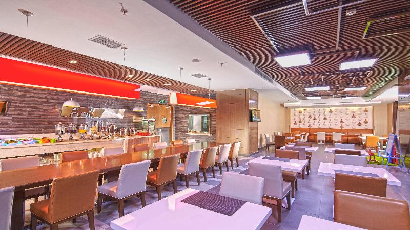Holiday Inn Express Baoji City Centre  image