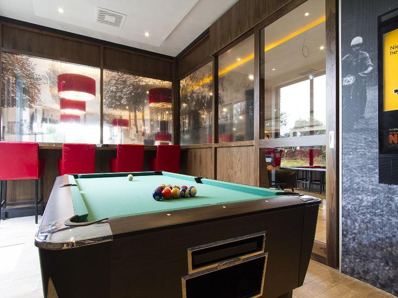Bastion Hotel Eindhoven Waalre image