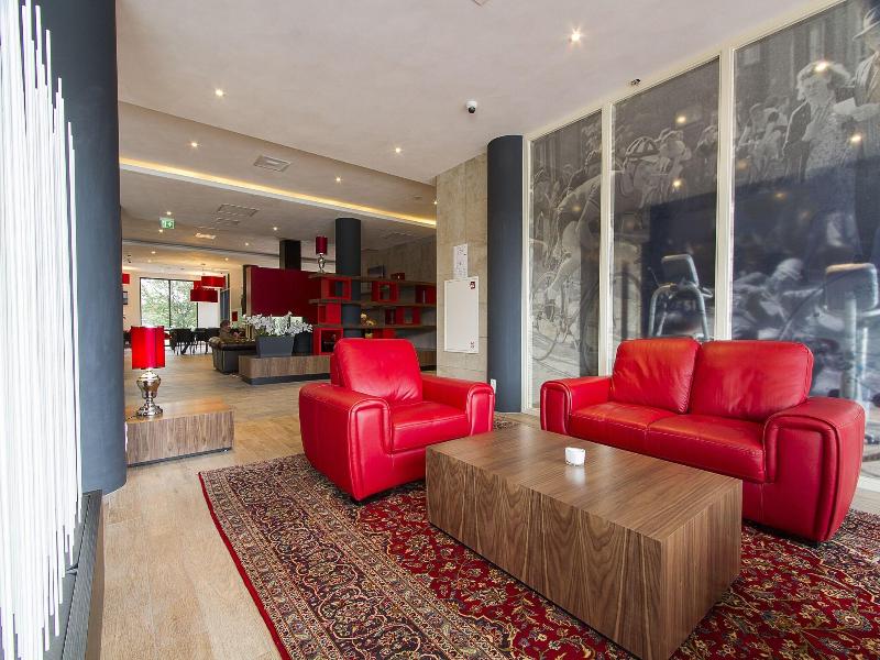 Bastion Hotel Eindhoven Waalre image
