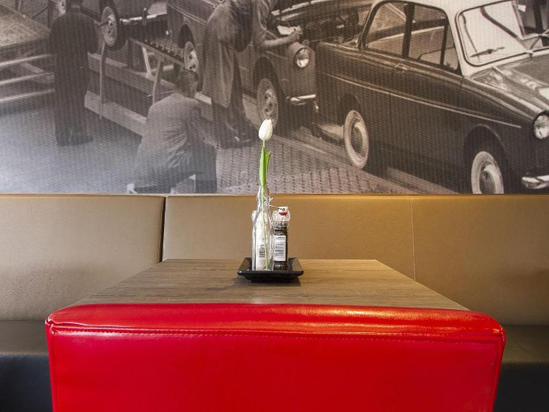 Bastion Hotel Eindhoven Waalre image