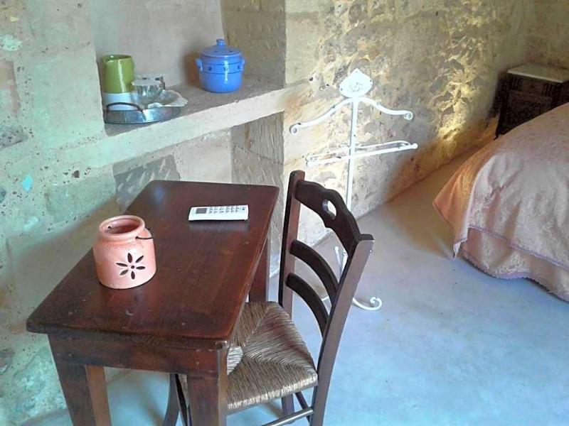 Borgo in corte image