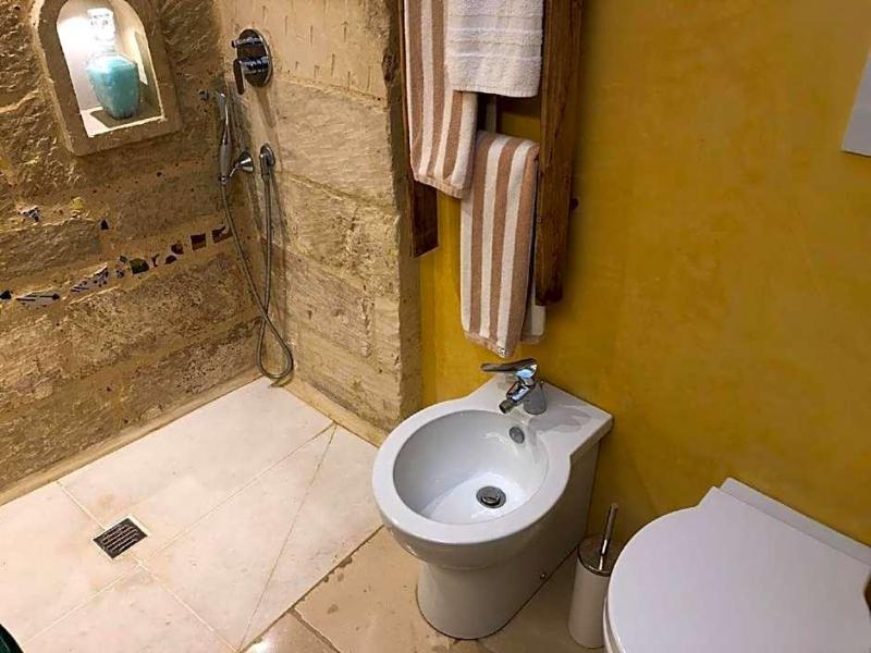 Borgo in corte image
