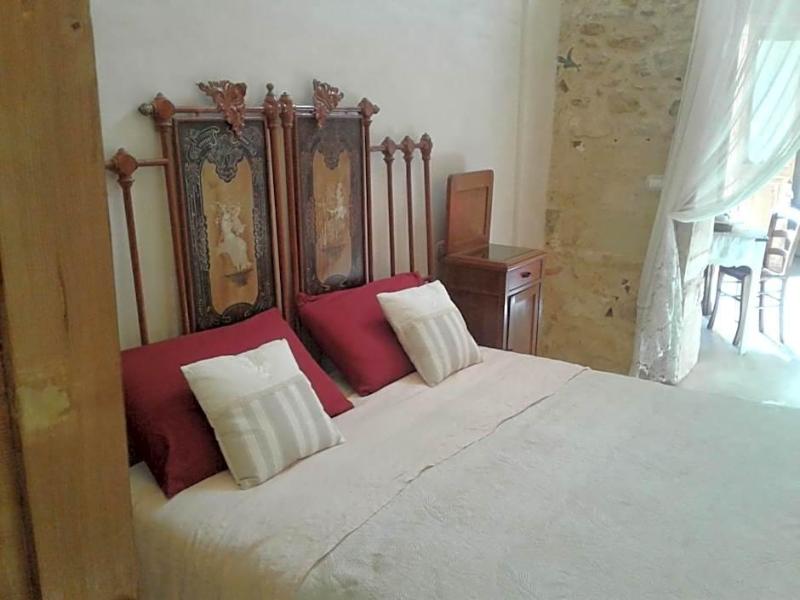 Borgo in corte image