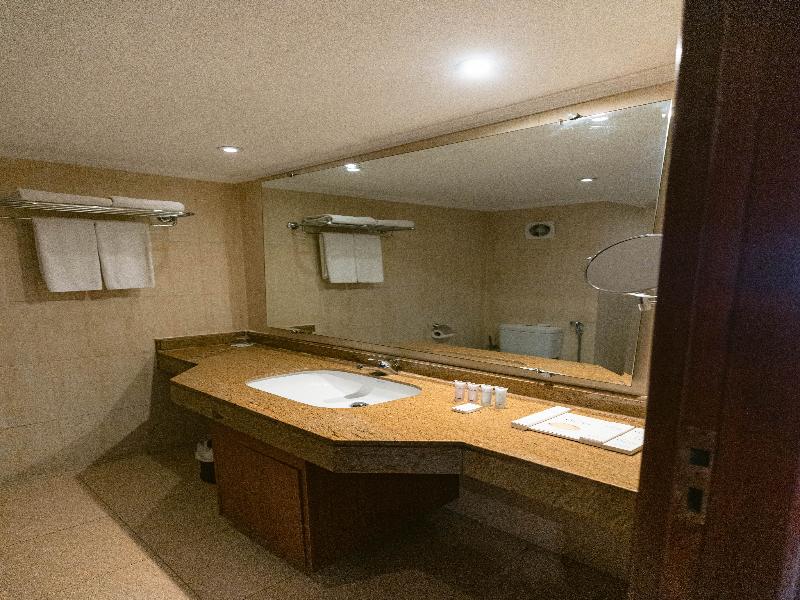 The Grand Plaza Hotel Alexandria image