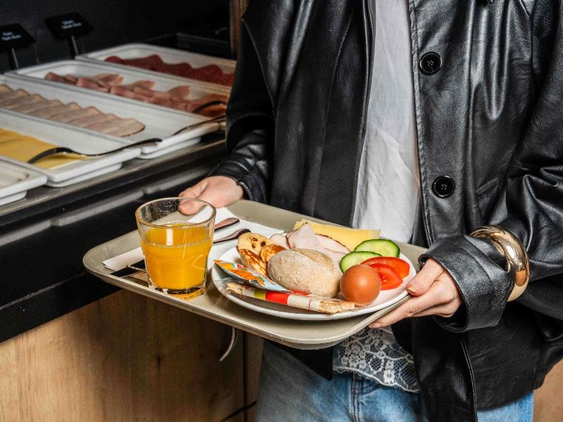 Ibis Styles Haarlem City image