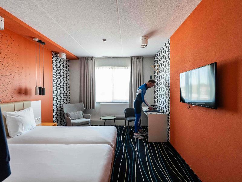 Ibis Styles Haarlem City image