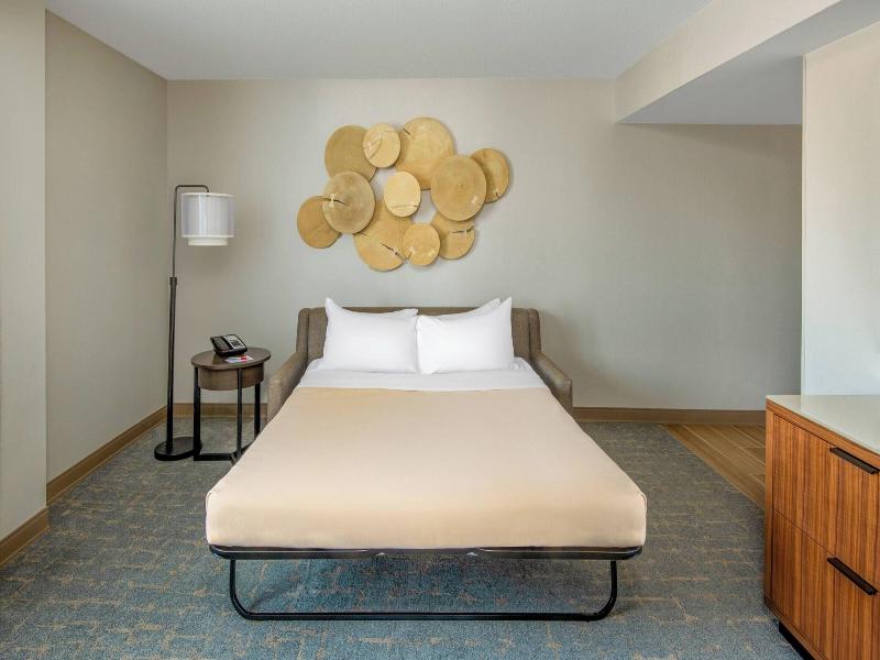 Madison Marriott West image