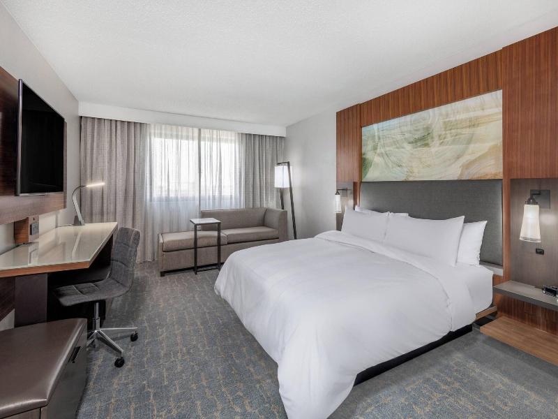 Madison Marriott West image