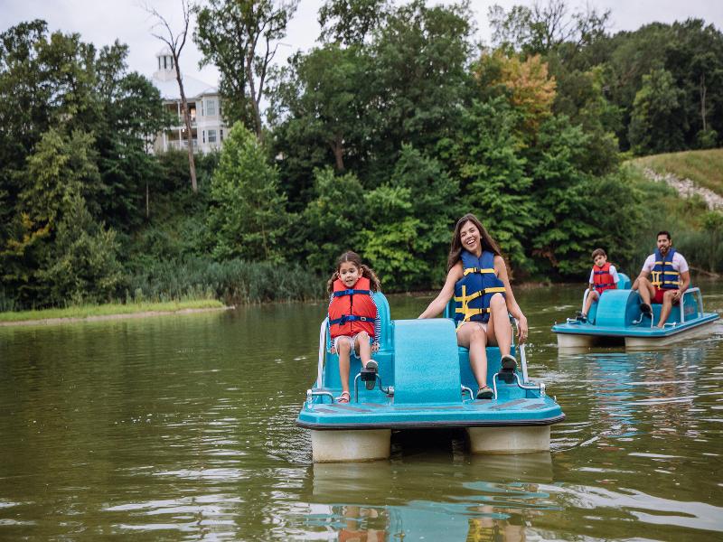 Holiday Inn Club Vacations Fox River Resort image