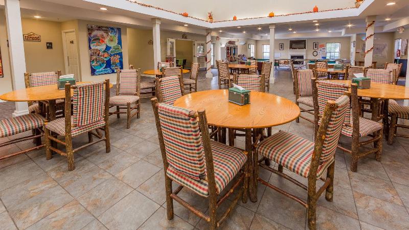 Holiday Inn Club Vacations Fox River Resort image