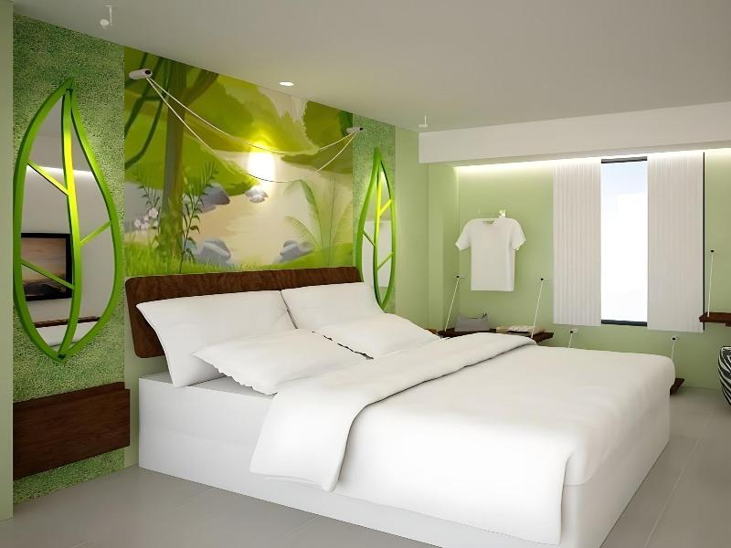 Uniq Hotel Yogyakarta image