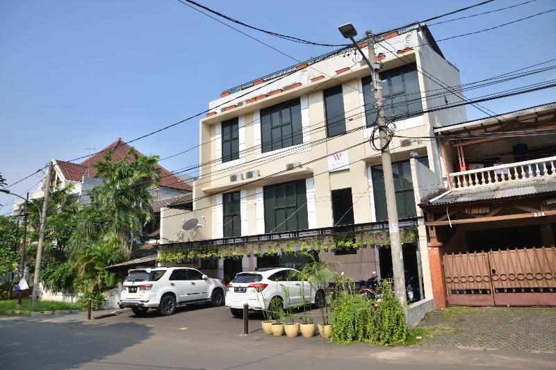 ZEN Rooms W Home Express Tebet image
