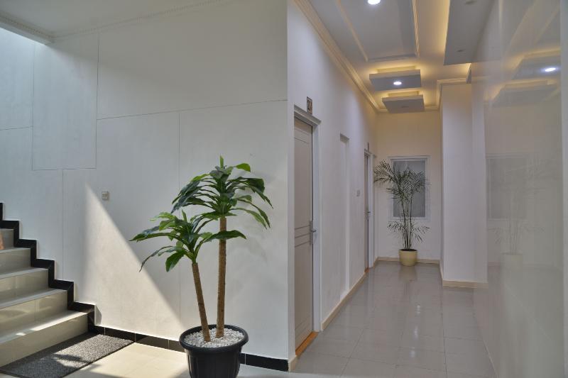 ZEN Rooms W Home Express Tebet image