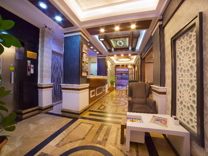 Black Pearl Hotel image