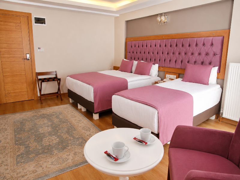 Black Pearl Hotel image