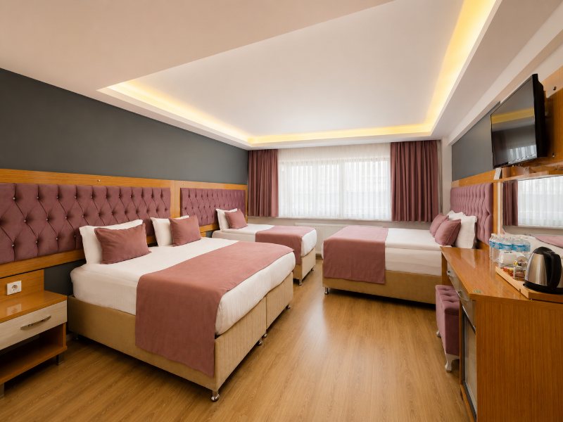 Black Pearl Hotel image