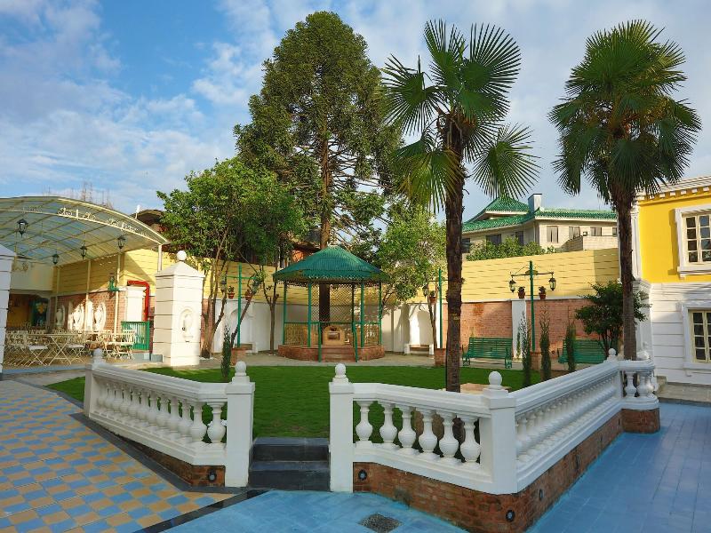 Maya Manor Boutique Hotel image