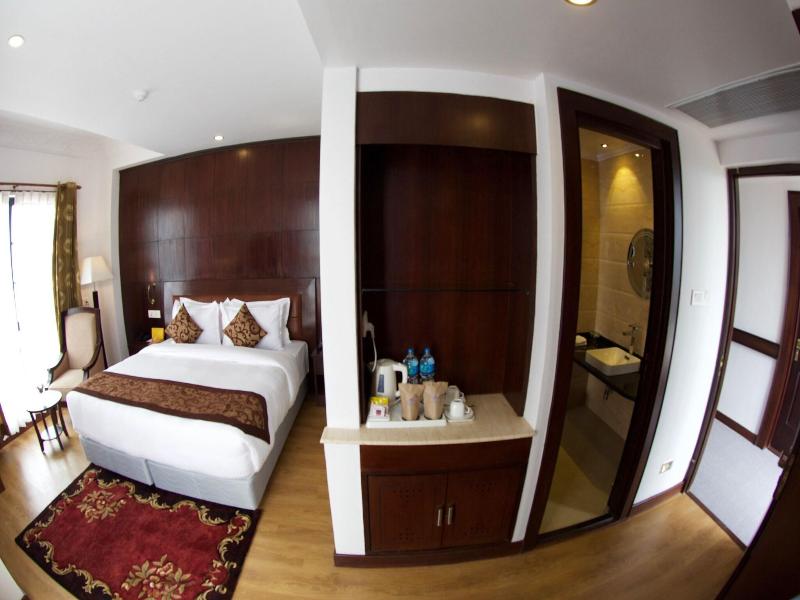 Maya Manor Boutique Hotel image