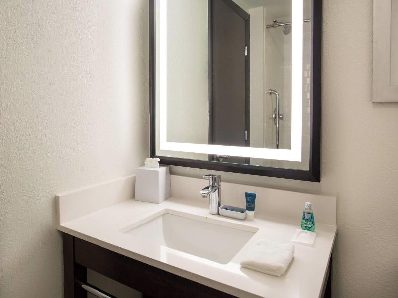 Four Points by Sheraton Eastham Cape Cod image