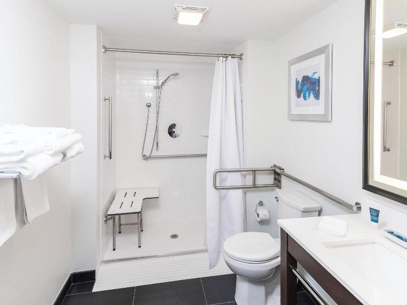Four Points by Sheraton Eastham Cape Cod image